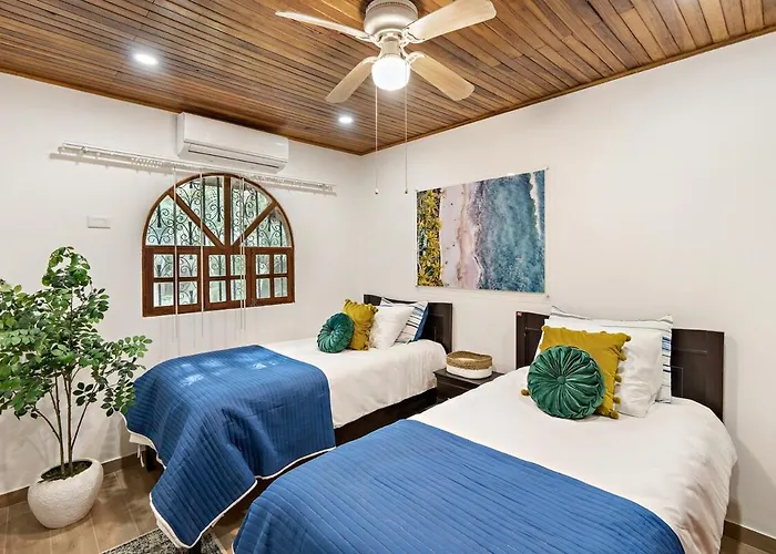 Vm6 Delightful Beachside Close To *